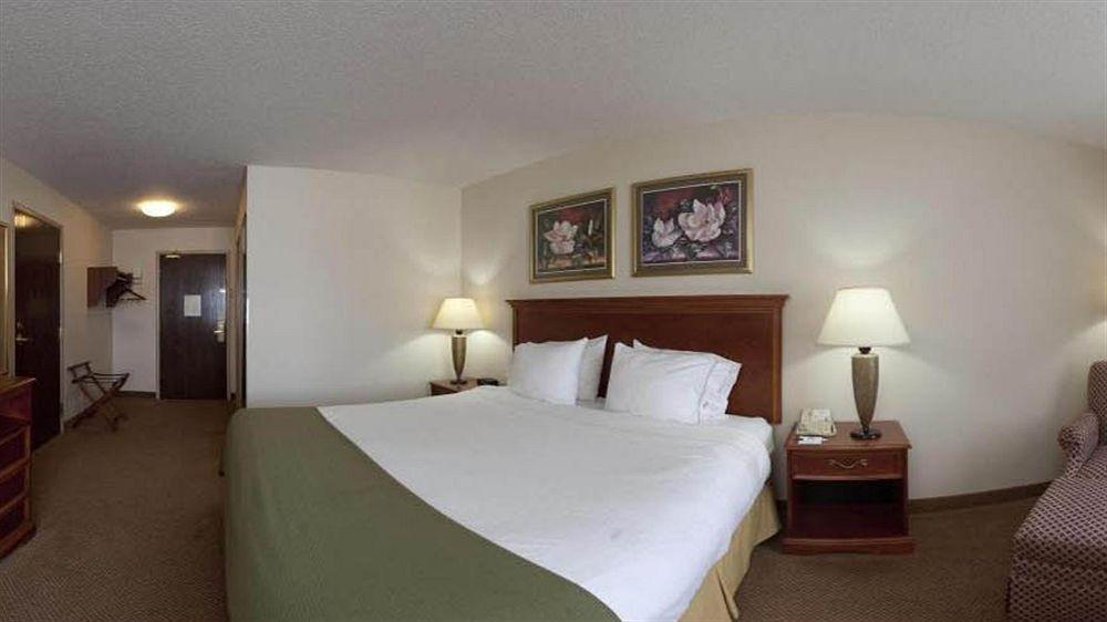Holiday Inn Express Marshall, An Ihg Hotel Zewnętrze zdjęcie
