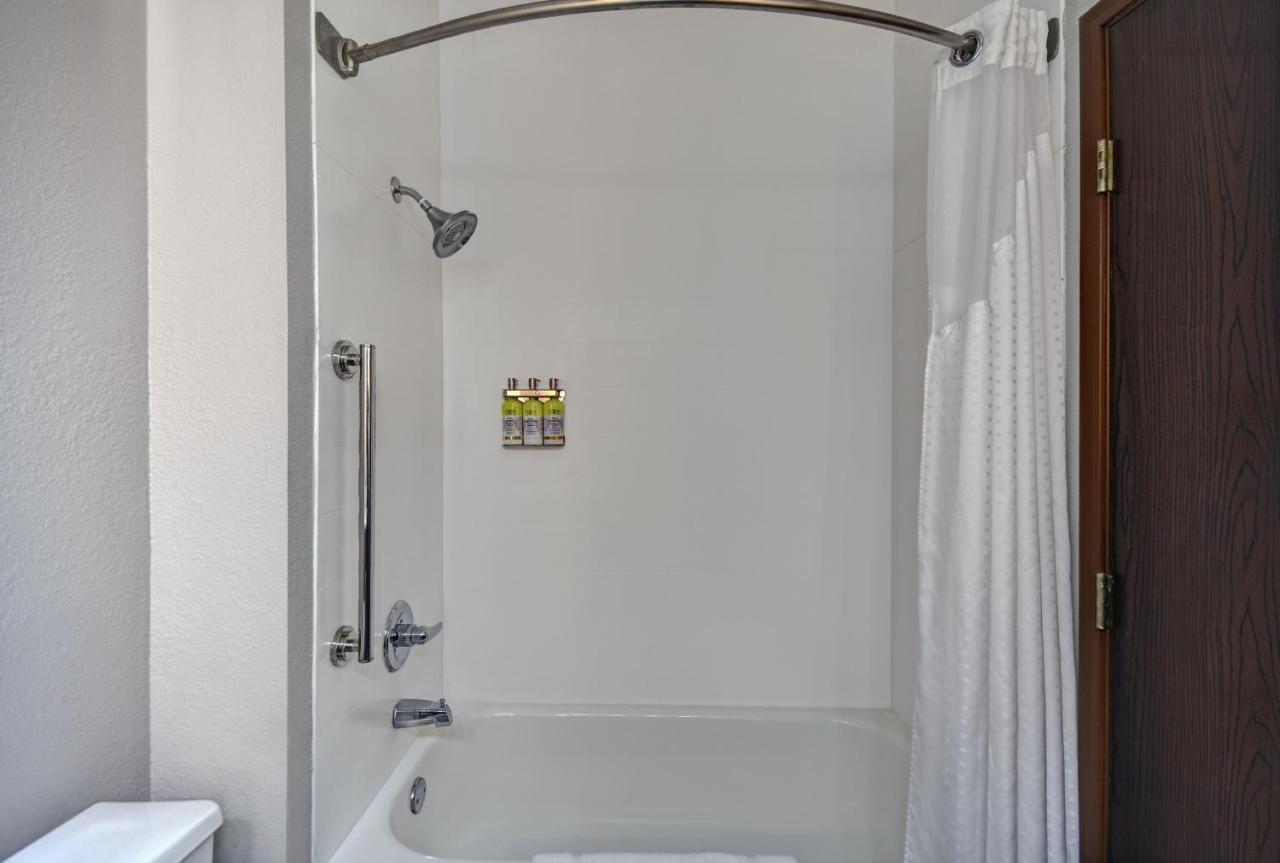 Holiday Inn Express Marshall, An Ihg Hotel Zewnętrze zdjęcie