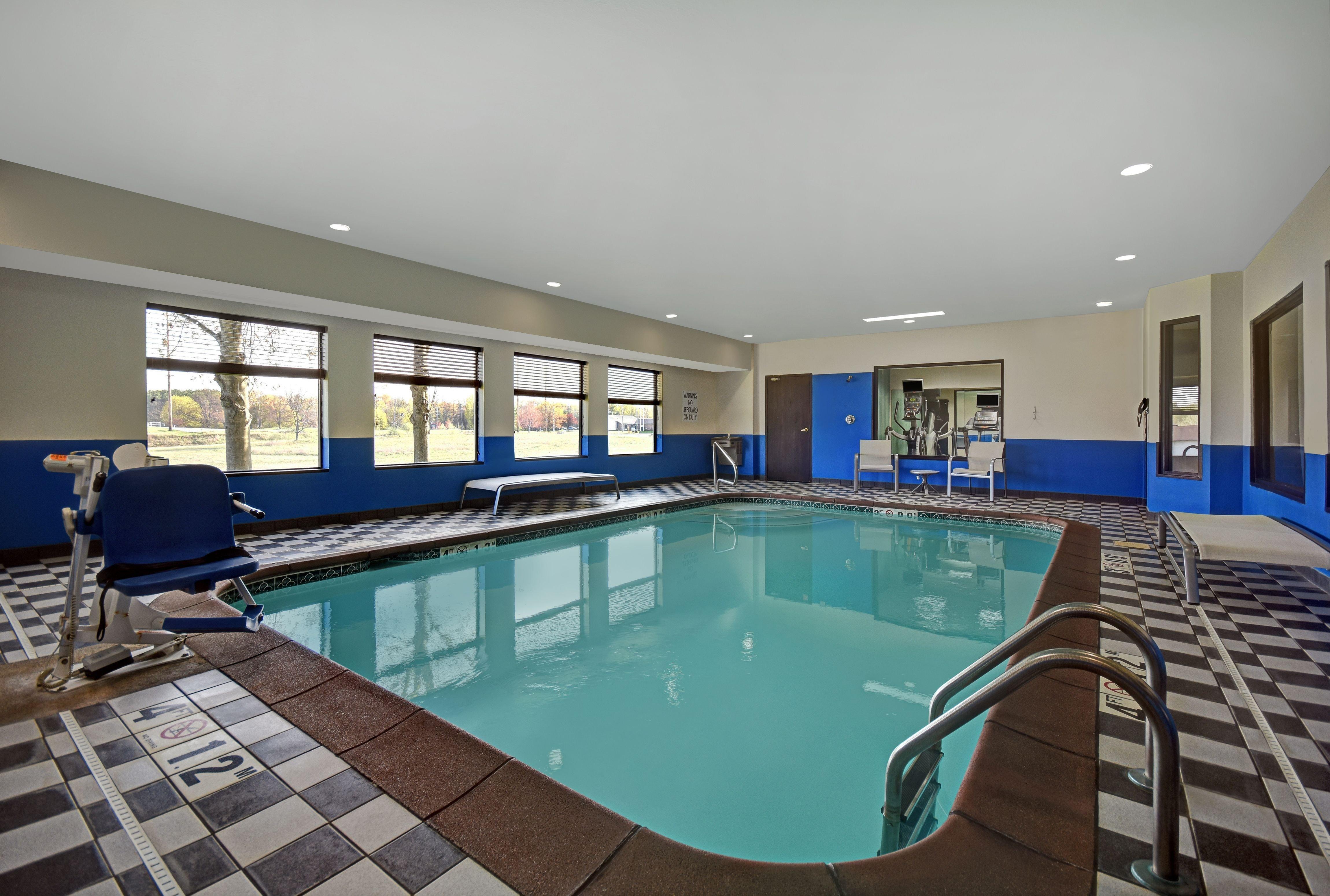 Holiday Inn Express Marshall, An Ihg Hotel Zewnętrze zdjęcie