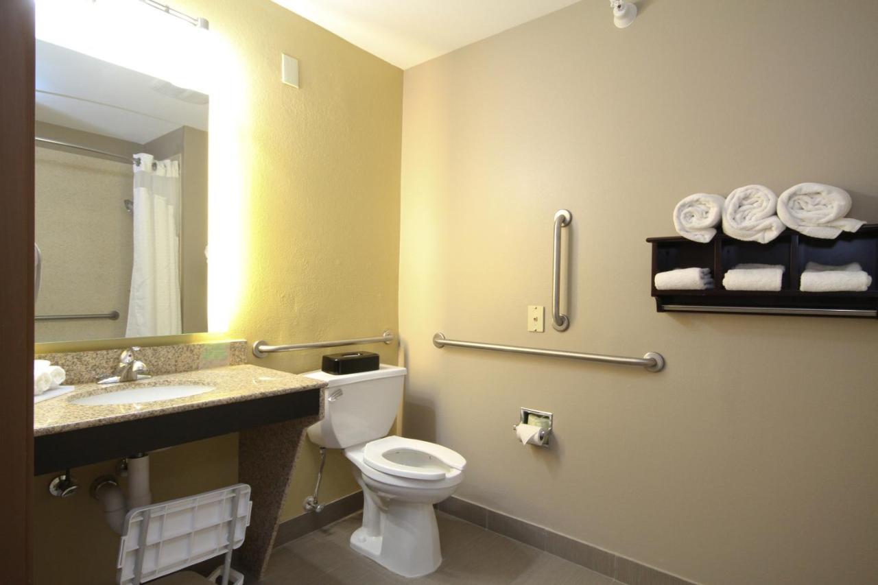 Holiday Inn Express Marshall, An Ihg Hotel Zewnętrze zdjęcie