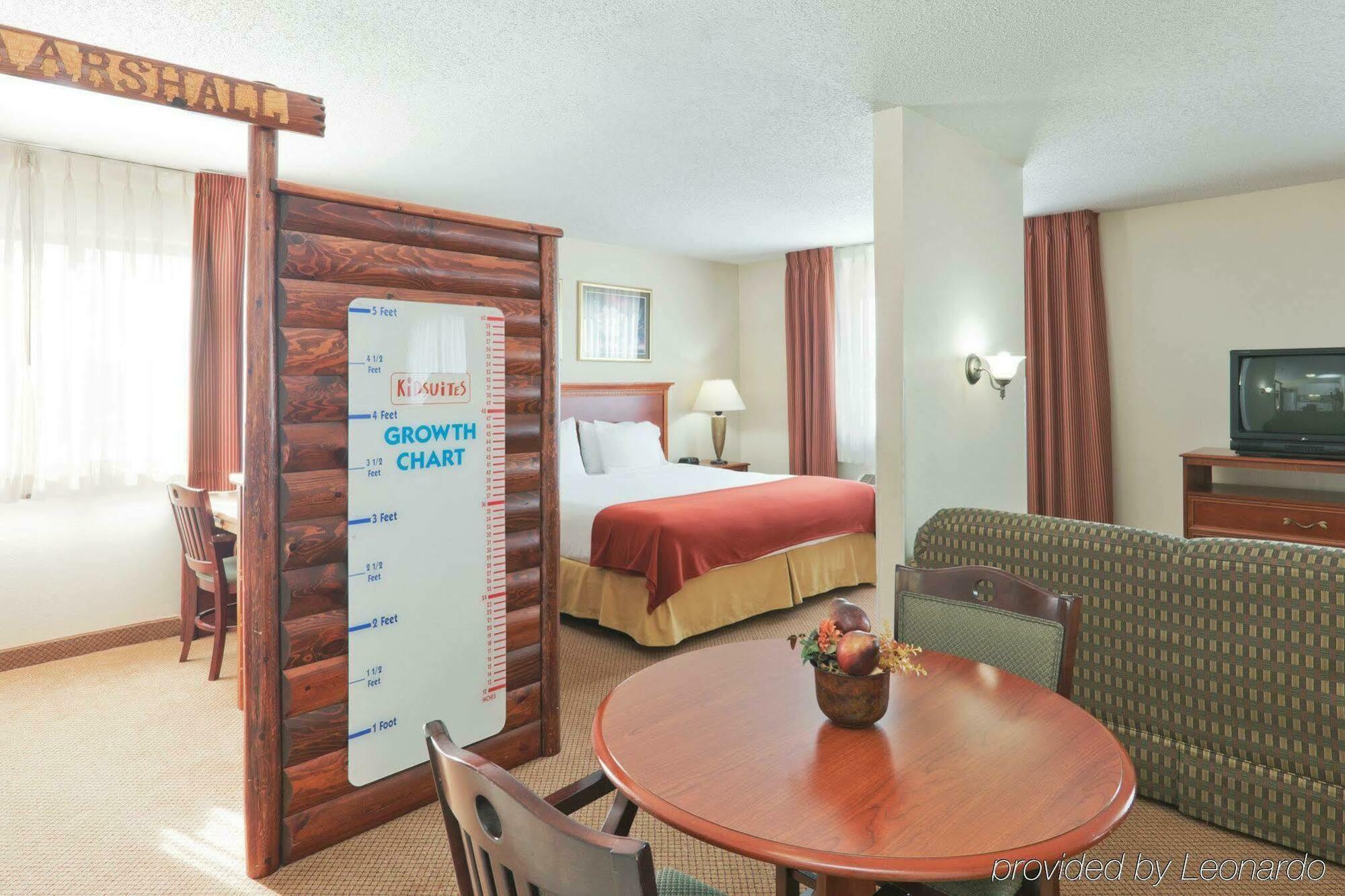 Holiday Inn Express Marshall, An Ihg Hotel Zewnętrze zdjęcie
